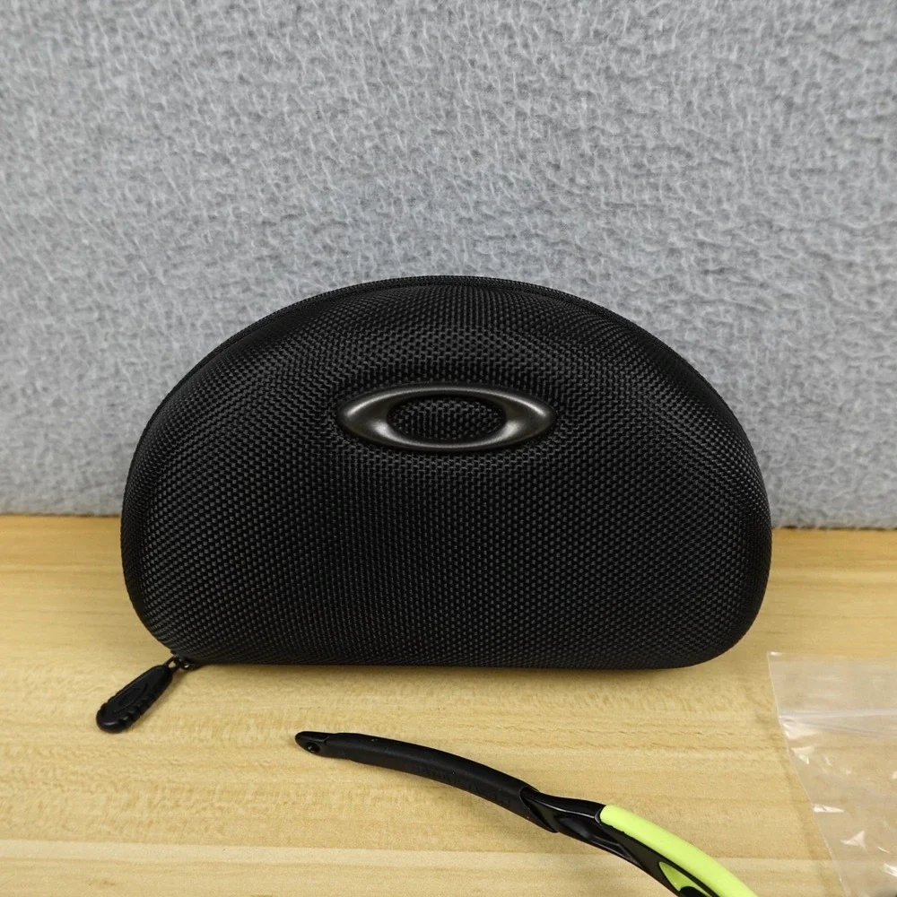 Oakley Radarlock Sunglasses Shades Prizm Polarized Black/Neon Green Frame w/Case